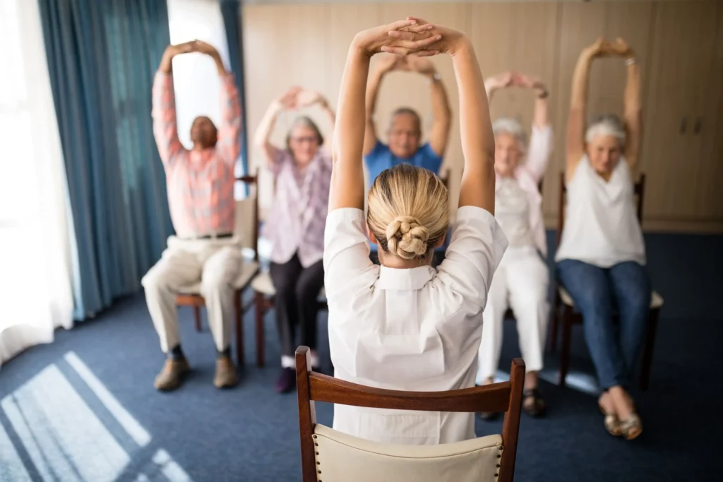 Staying Active in La Jolla: Fitness and Wellness Programs for Seniors at Chateau La Jolla